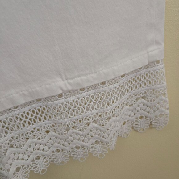 Soft Surroundings NWT White Wide Leg Crop Crochet Lace Hem Pants Size 10(Missy) - Picture 5 of 11
